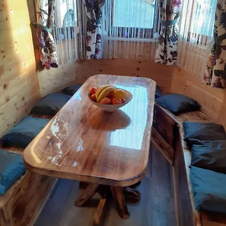 Apartment Domacinstvo Zaric *